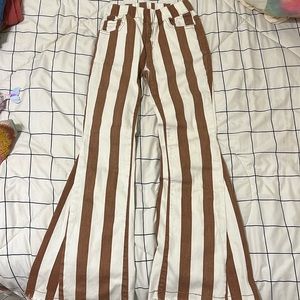 Girls Saints & Hearts size M bell bottoms